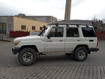 Prodám Toyota HZJ - 3