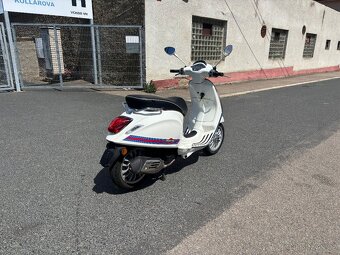 Vespa Sprint 50 4T - 3