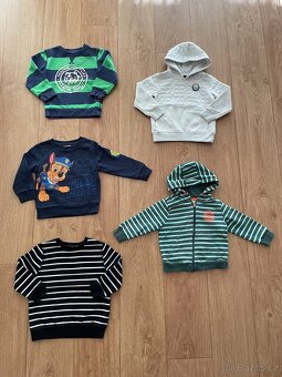 Oblečení kluk 98 - bundy, trička, kalhoty, tepláky, mikiny - 3