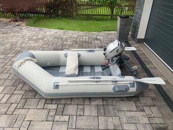 Nafukovací člun s motorem Honda 2,3HP - 3