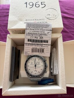 Swatch x Omega MoonSwatch 1965 - 3
