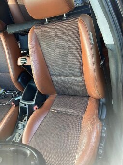 kia sportage sedadla - interier - 3