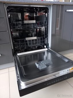 Myčka Whirlpool - 3