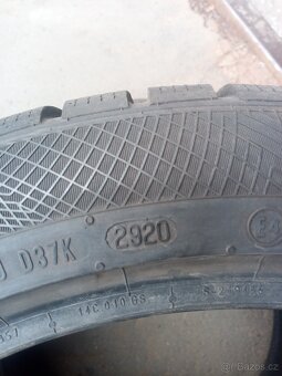 235/45 R18 98 V Continental TS850 - 3