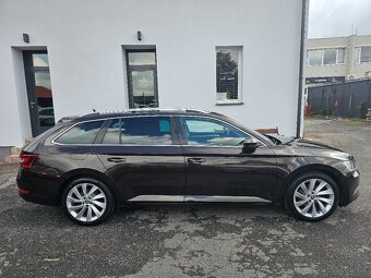 Superb III 2,0 TDi 110KW DSG Style 2016, NAVI, ALU, DAC - 3