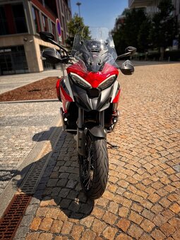 Multistrada V4S FULL SPORT - 1. maj. - doplňky 180tis. - 3