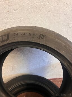 Letní pneumatiky 245/45R19 - 3