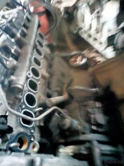 Motor H1 kod D4CB - 3