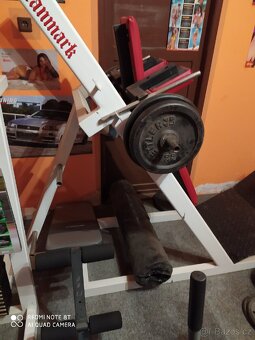 Hacken dřep - 3