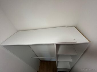 Prodám šatní skříň - 3