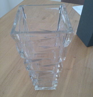 VÁZA Z OLOVNATÉHO KŘIŠŤÁLU CRYSTAL BOHEMIA - nová, váha 4 kg - 3