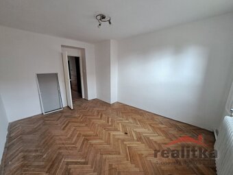 Prodej pěkného bytu 3+1, 69m2, s balkonem, Opava, ul. Polní - 3