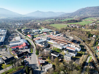 Pronájem skladového prostoru 1800m2 ve Frýdlantu nad Ostravi - 3