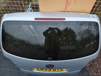 VW Touran -páté dveře, viko kufru LA7W,LC5C,LC9Z, - 3