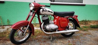 JAWA 250 559 PANELKA S DOKLADY - 3