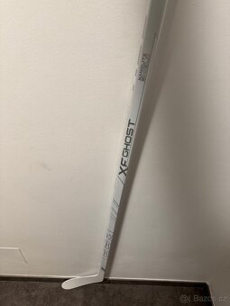 CCM hokejka XF Ghost bíla - 3