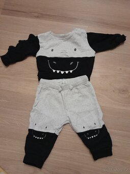 Oblečení pro miminko 6-9 měsíců - 3