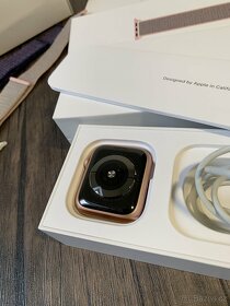 Apple Watch S4 - 3