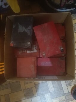 Záložní akumulátor CSB EVH12150 F2 12V, 15Ah, 180A - 3