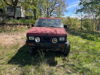 Prodám nissan d21 - 3