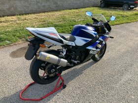 Rozprodam na nahradni dily SUZUKI GSX-R 1000 K3/K4 - 3
