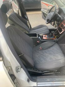 Díly Mercedes W210 E200cdi - 3