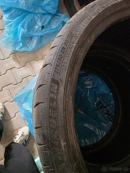 Pneu Michelin 275/30 ZR 20 - 3