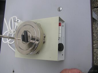 Laboratorní míchačka s ohřevem - 3