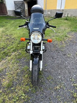 Suzuki GS 500 - 3