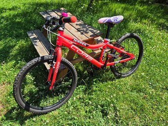 Lehké dětské kolo CORE NIPPER 20" růžové - 3