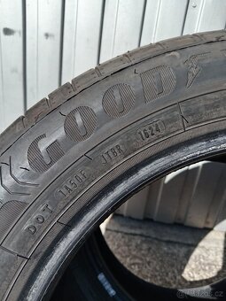 Sada gum Goodyear Efficientgrip Performance 2 205/55 R16 91V - 3