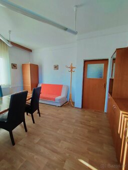 Pronájem kanceláře 18 m² s parkováním v Šumperku - 3
