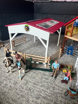 Schleich farma a jízdárna - 3