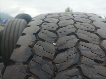 Pneu Michelin X Multi    225 75 17,5 - 3