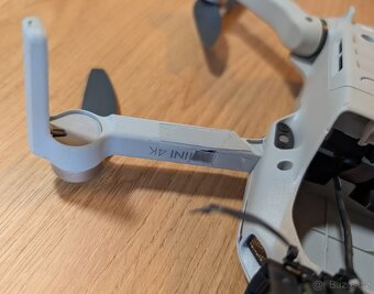 DJI Mini 4K – odlomeny gimbal, prasknuté rameno - 3