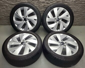 17" Originál VW Belmont Golf 8 5x112 zimní pneu 6-7mm - 3