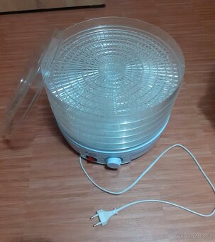 Sušička potravin - 3