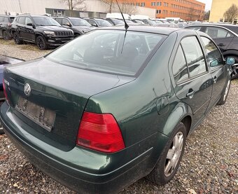 Volkswagen Bora 2.3 110KW V5 - 3