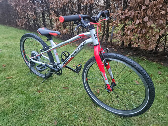 Lehké 24" juniorské horské hliníkové kolo ROCK MACHINE - 3