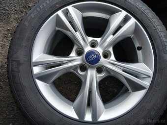 Prodám sadu Orig ALU kol Ford 215/55R16 letní - 3