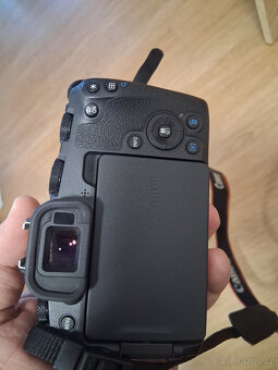 Fotoaparát Canon RP - 3