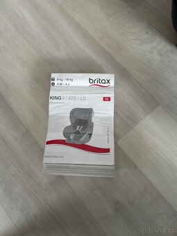 Autosedačka Britax - 3
