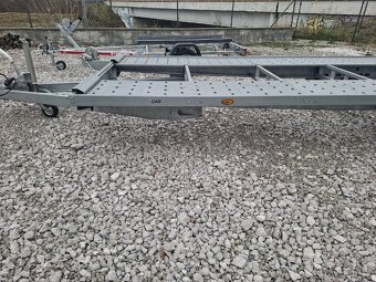 Autopřepravnik CAR. 8021/3 3.5T - 3