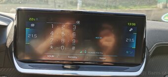 ELEKTROMOBIL PEUGEOT E208 plná výbava - 3