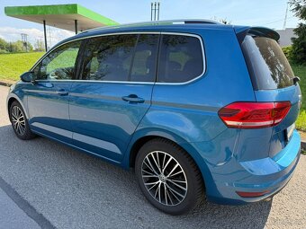 VW Touran Highline 2.0TDi manuál 110kw m.ř.2021 - 3