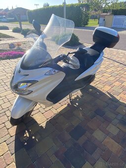 Yamaha Majesty YP 400 - 3
