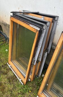 Stresni okna Velux MK06 - 3