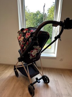 Kočárek Cybex Mios - 3