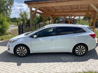 Kia ceed Sw 1,6 GDI 99kw Exclusive - 3