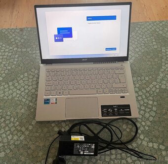 Acer Swift 3 Pure Silver celokovový - 3